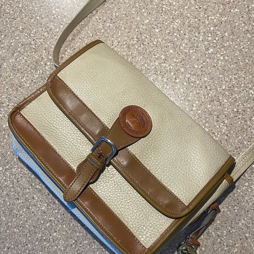 Vintage Dooney & Bourke Cream and Brown Crossbody Bag